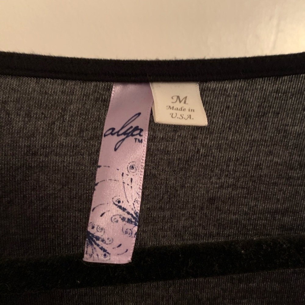 Open front top - Picture 2 of 2